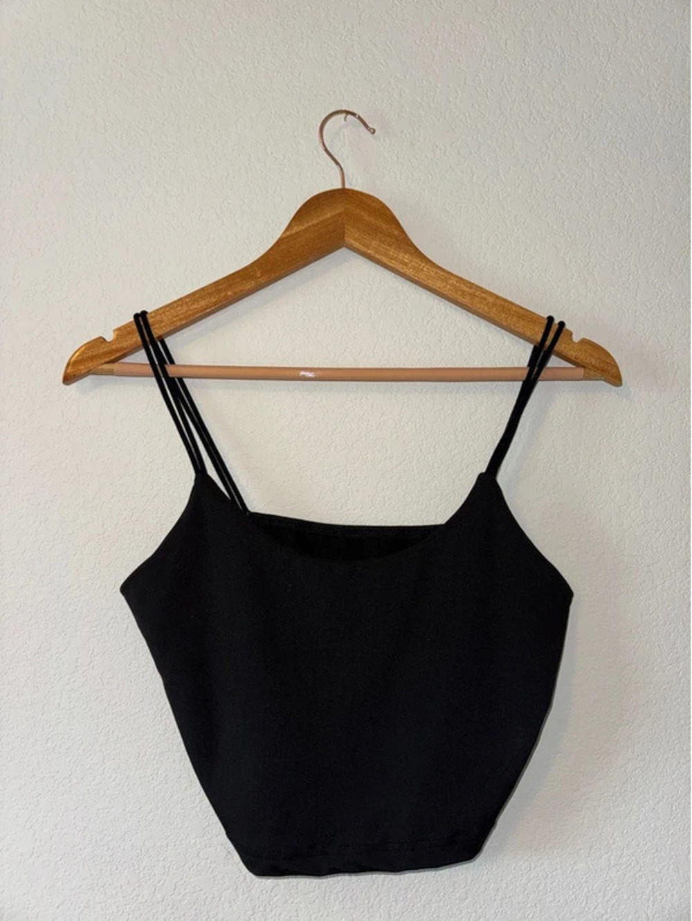 Petite Medium SHEIN Black spaghetti Strap cropped tank top